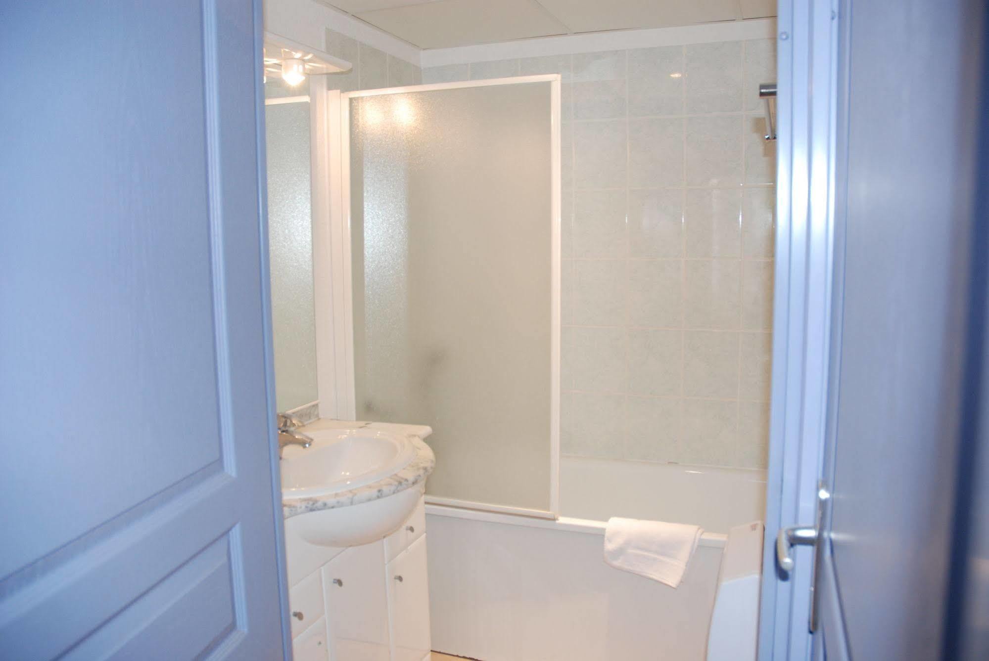 Des Oliviers Aparthotel Uzes